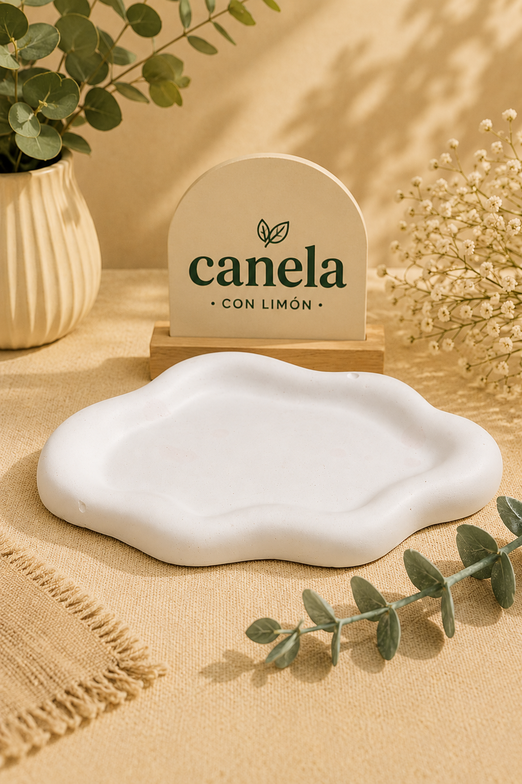 Escayola decorativa Plato Ondas